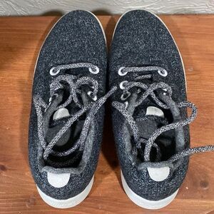 Allbirds Women’s Wool Runners Size 8 Natural Grey *fair condition*